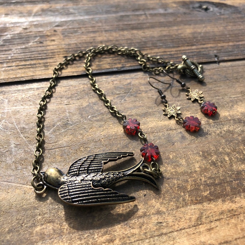 Bird Necklace